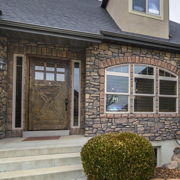 Cost of Entryway Paving in Turlock
